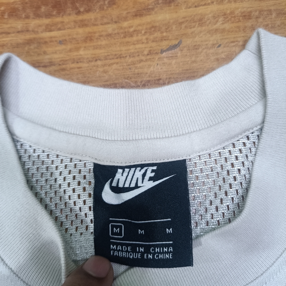 Nike Sportswear T-Shirt City Made Men's Casual Pocket Tee Khaki size M - Picture 8 of 16